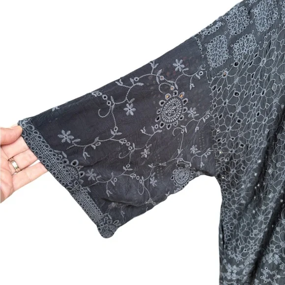 Johnny Was Blysse Black Patchwork oversized Kimono - Picture 4 of 7
